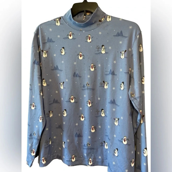 ⛄️ Blue mock turtle neck Christmas top ⛄️
BIN #9 - Picture 1 of 6
